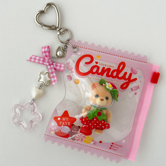 keychain carry case 🧸 strawberry bear