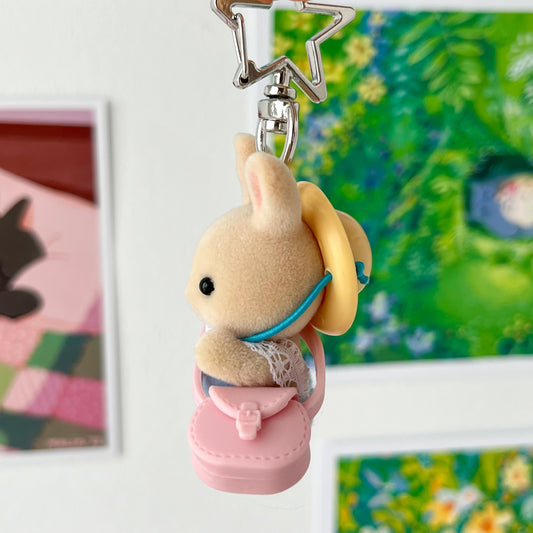 beige bunny keychain • explorer babies