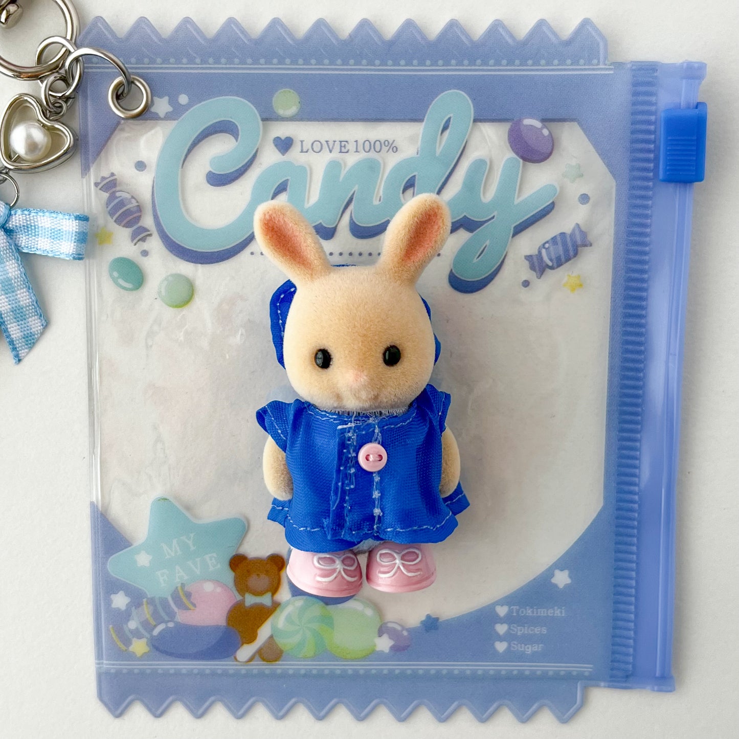 keychain carry case 🧸 raincoat beige bunny