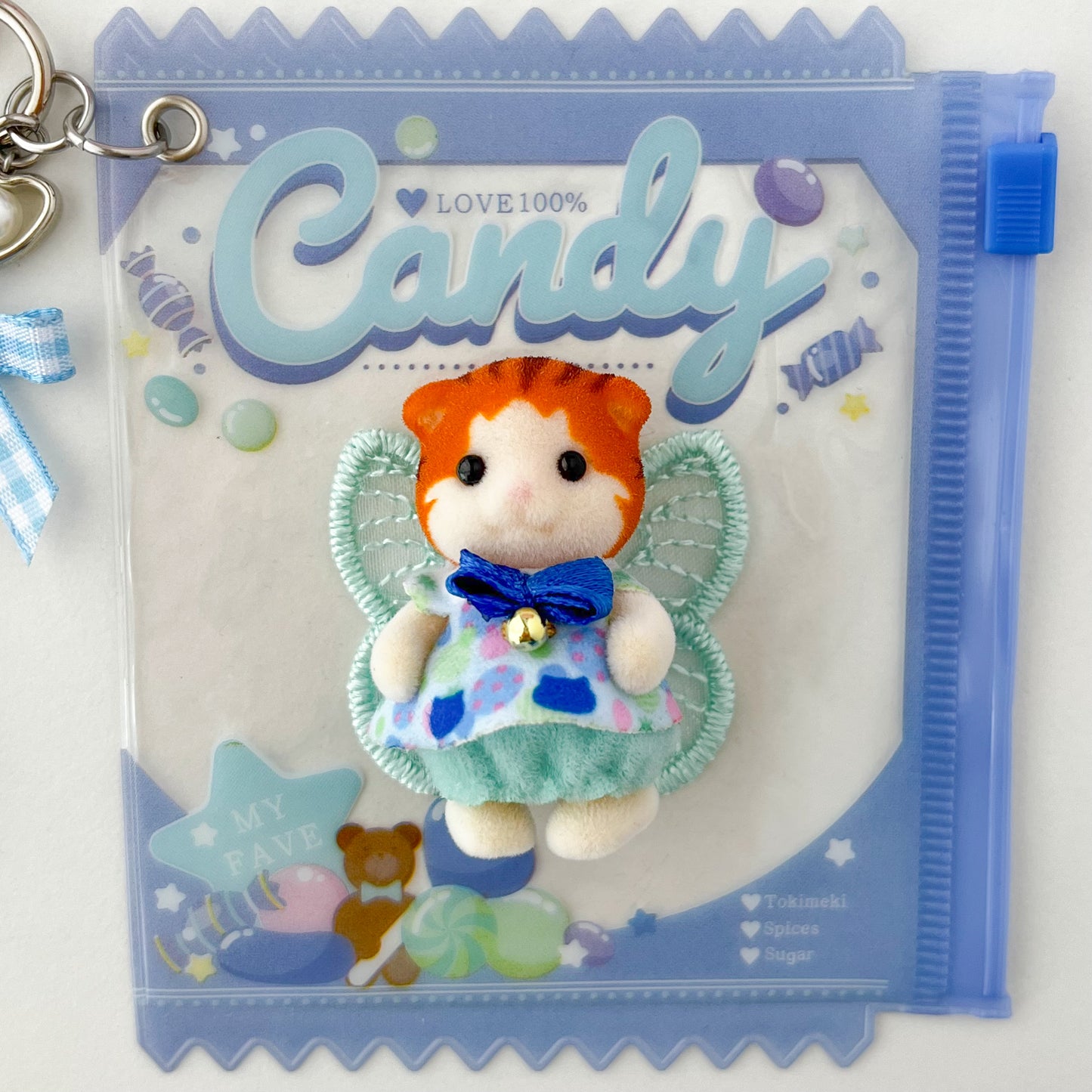 keychain carry case 🧸 fairy orange cat