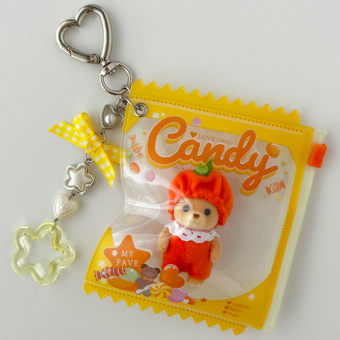 keychain carry case 🧸 orange bear