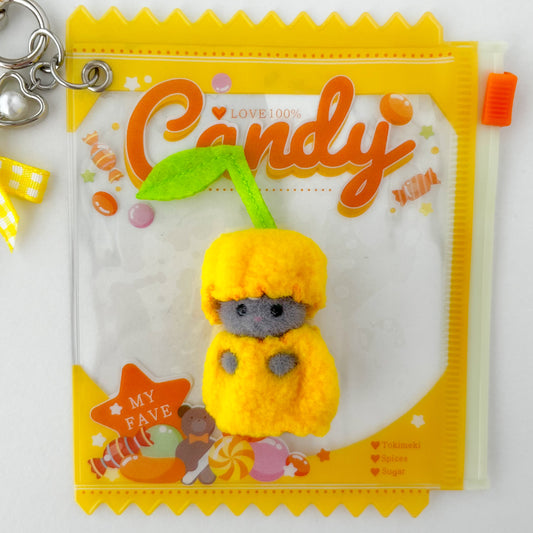 keychain carry case 🧸 yellow cherry kitty