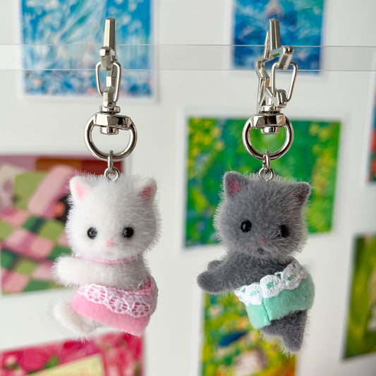 persian cat keychain • twin babies