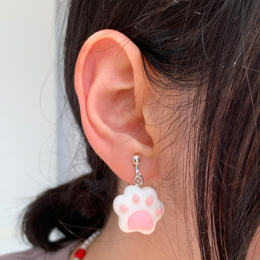 kitty paw earrings